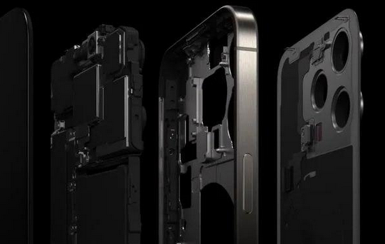 红毛镇苹果15维修站中心分享修iPhone15划算吗 